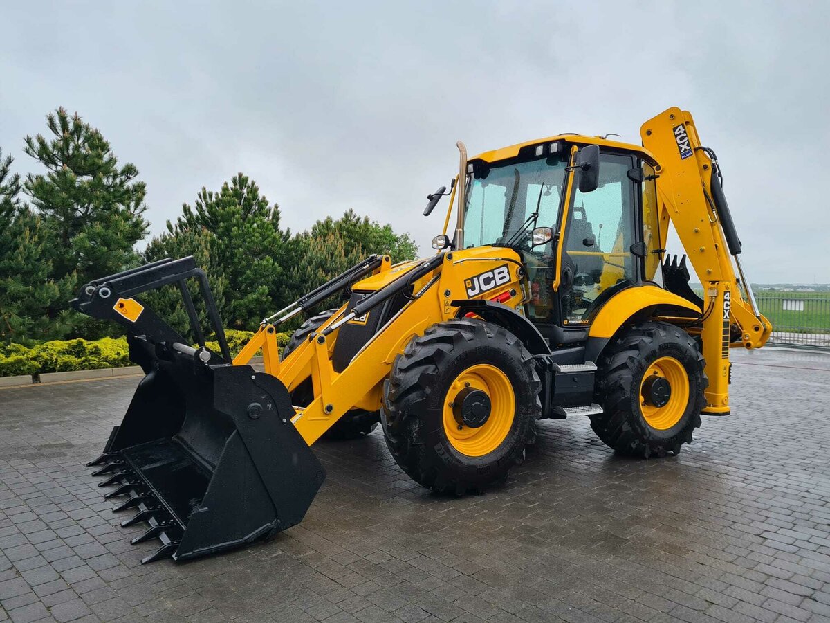 Колёсный экскаватор JCB 4CX